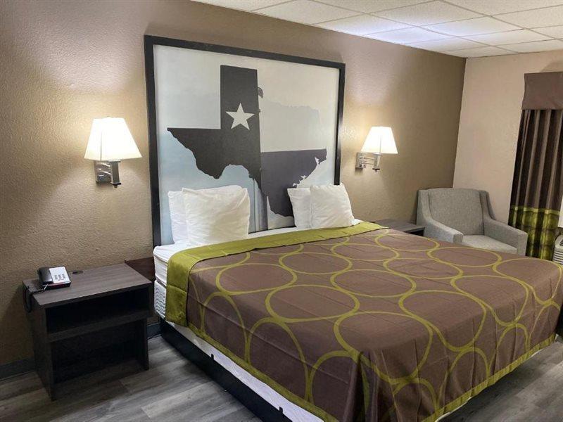 Super 8 By Wyndham Gainesville Tx Exterior foto