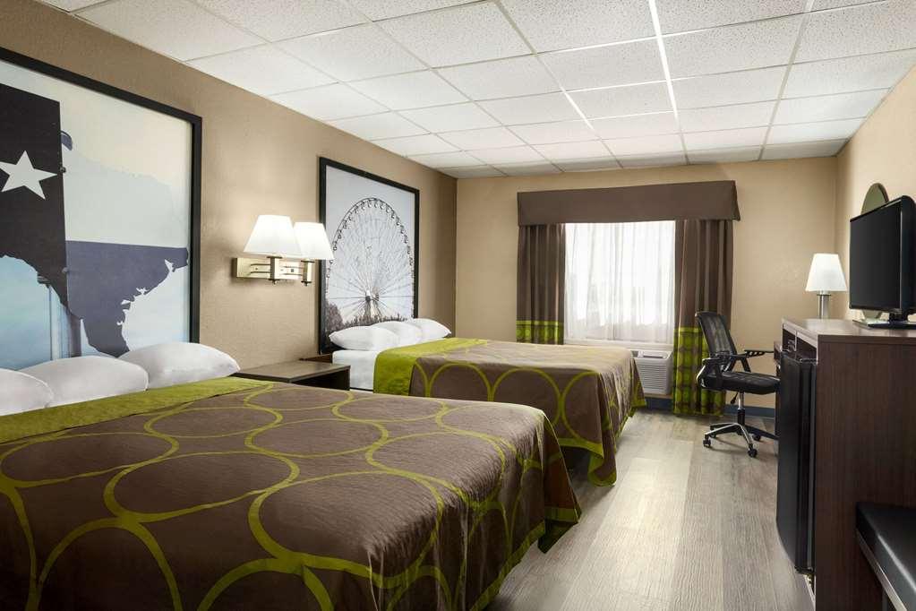 Super 8 By Wyndham Gainesville Tx Habitación foto